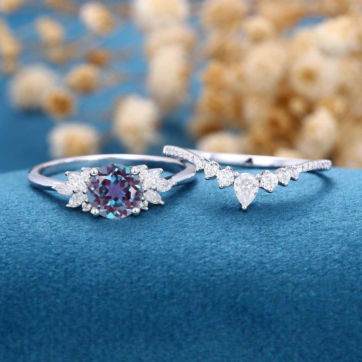 2PCS Round Alexandrite Cluster Engagement Bridal Set 