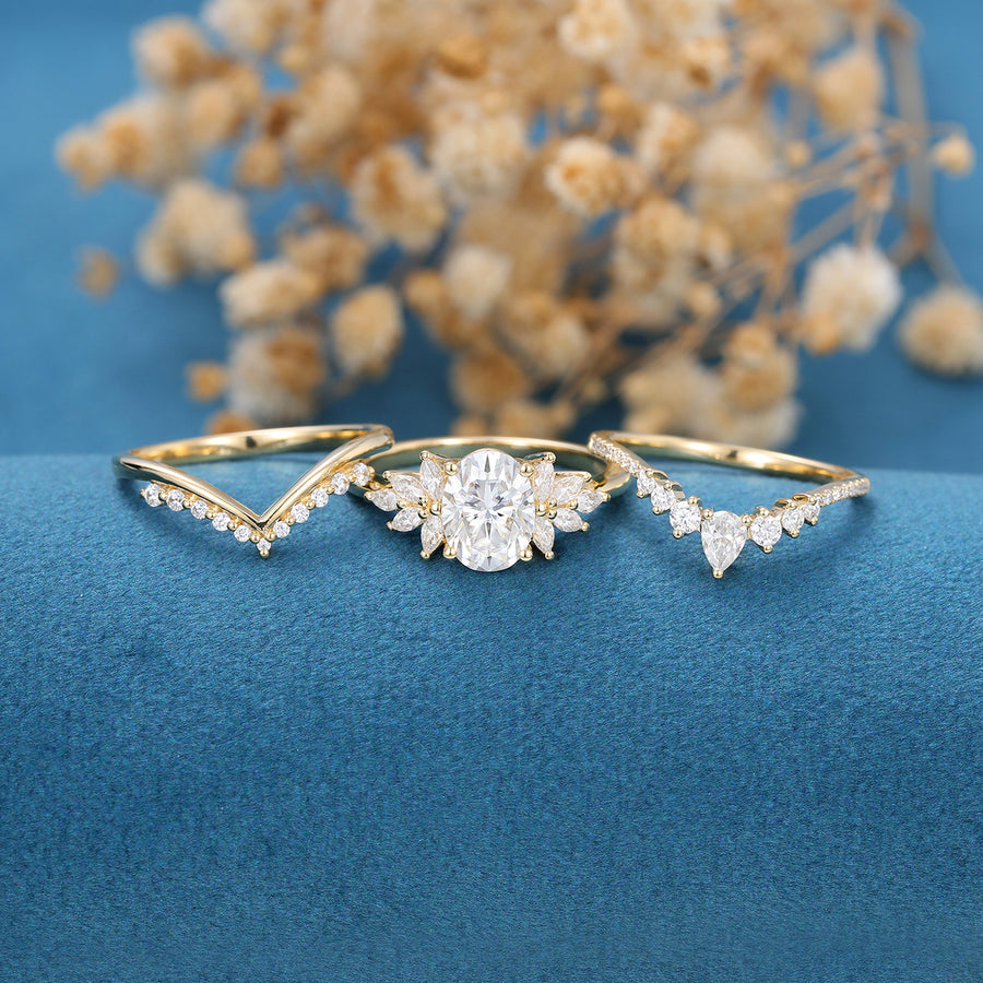 3pcs Oval cut Moissanite Cluster Engagement ring Bridal Set 