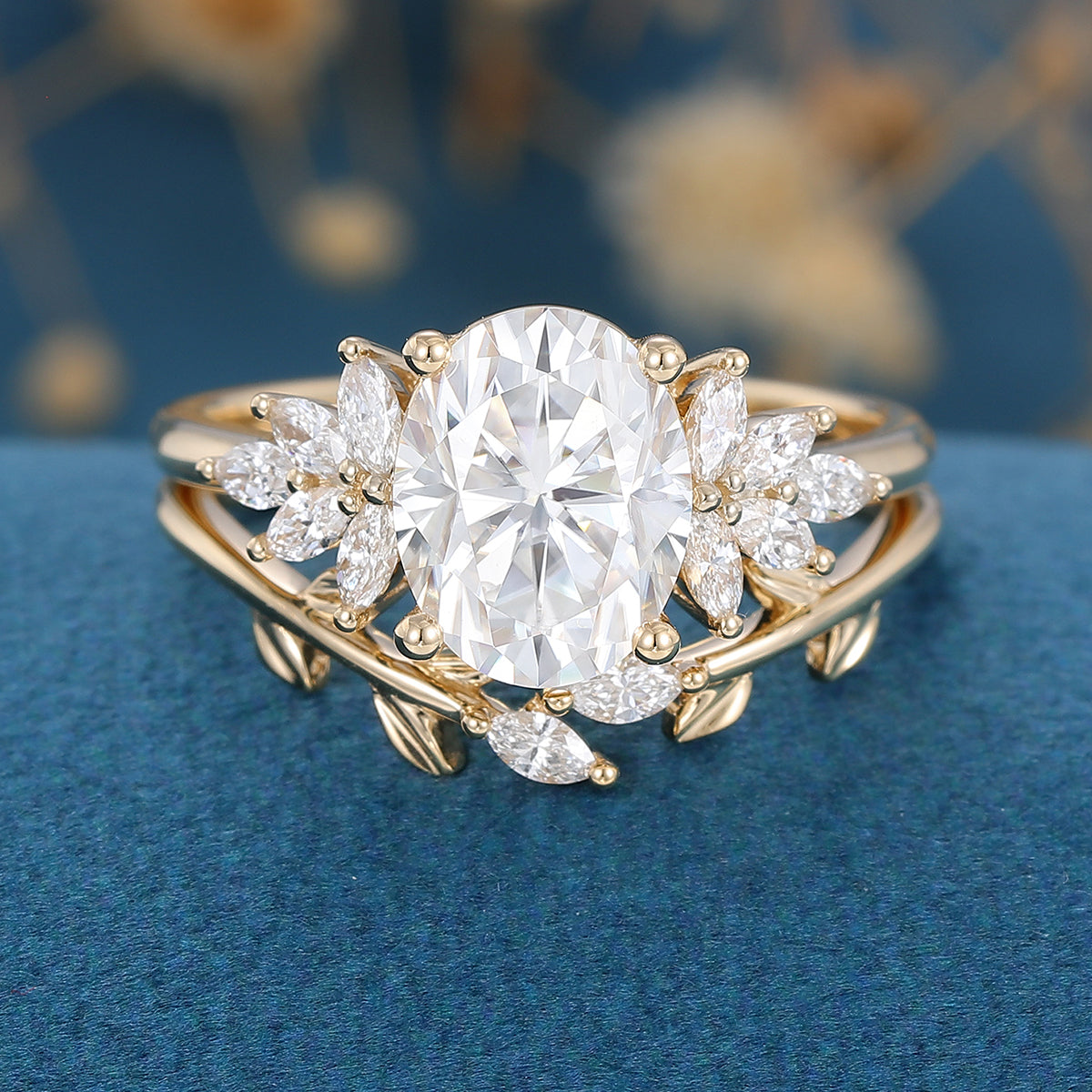 8*10mm Oval moissanite Cluster Engagement ring Bridal Set 