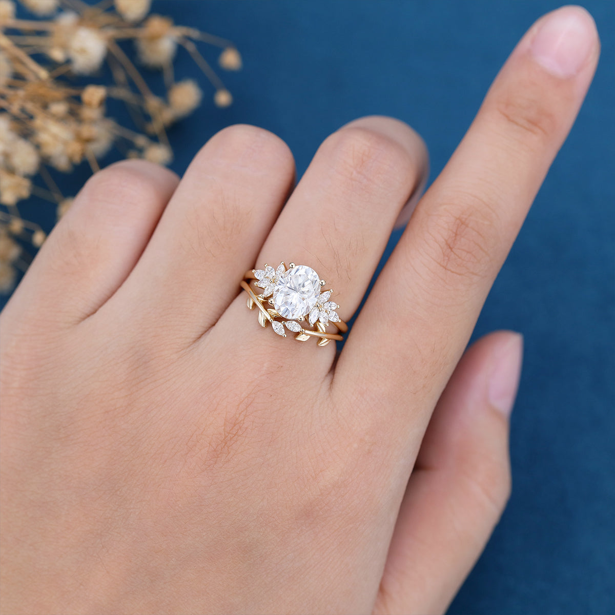 8*10mm Oval moissanite Cluster Engagement ring Bridal Set 