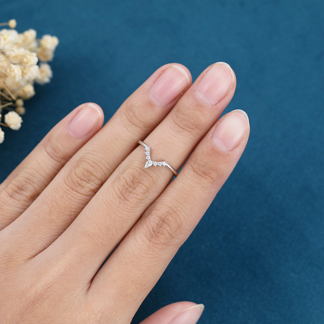 Pear shaped Moissanite | Diamond Curved Wedding Band Ring