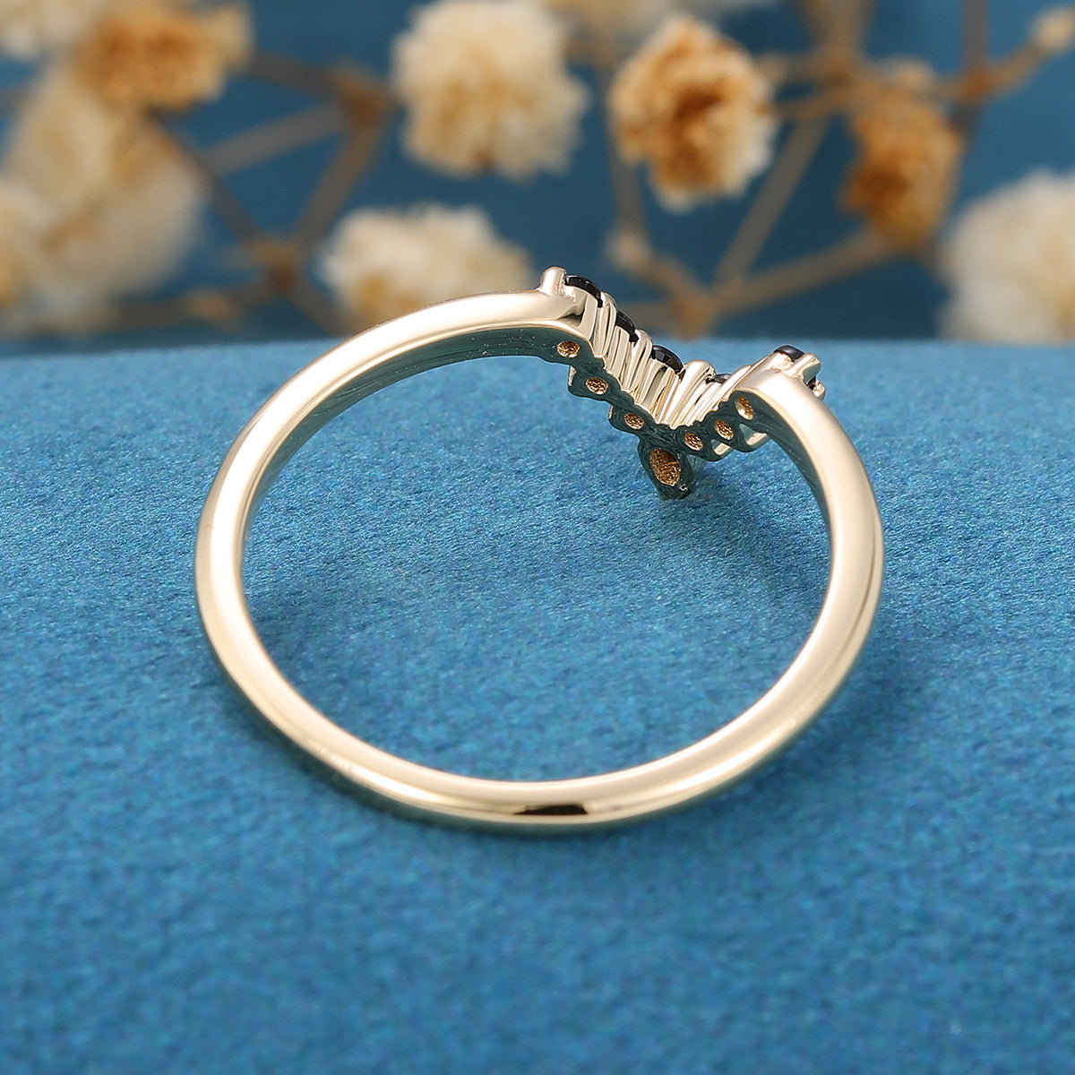 Pear cut Black onyx Curved Wedding Band Ring 