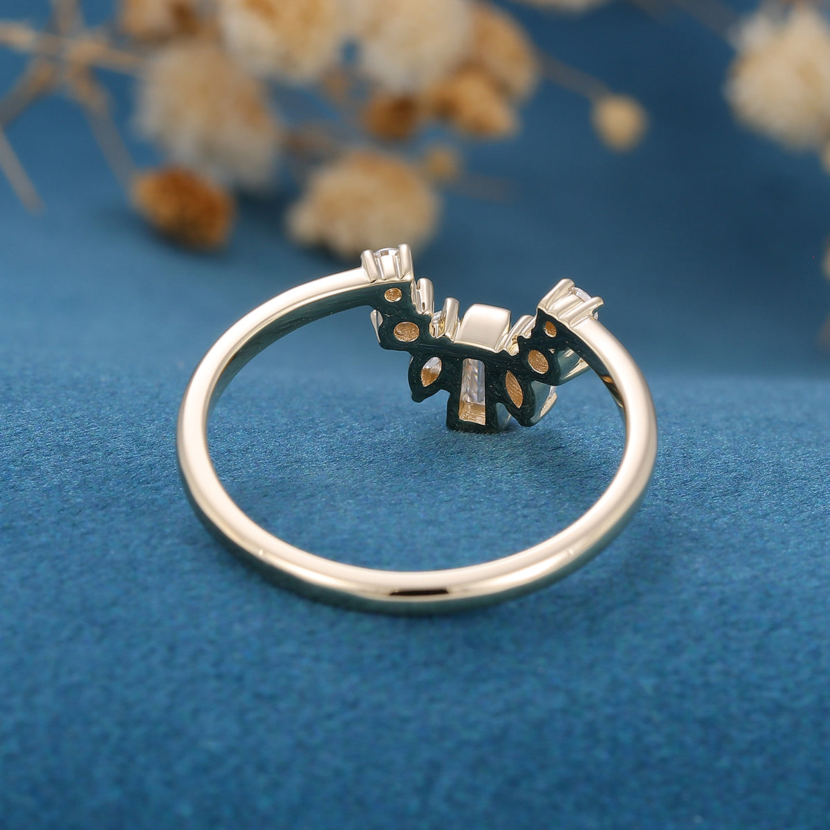 Baguette Moissanite Curved Wedding Band Ring 