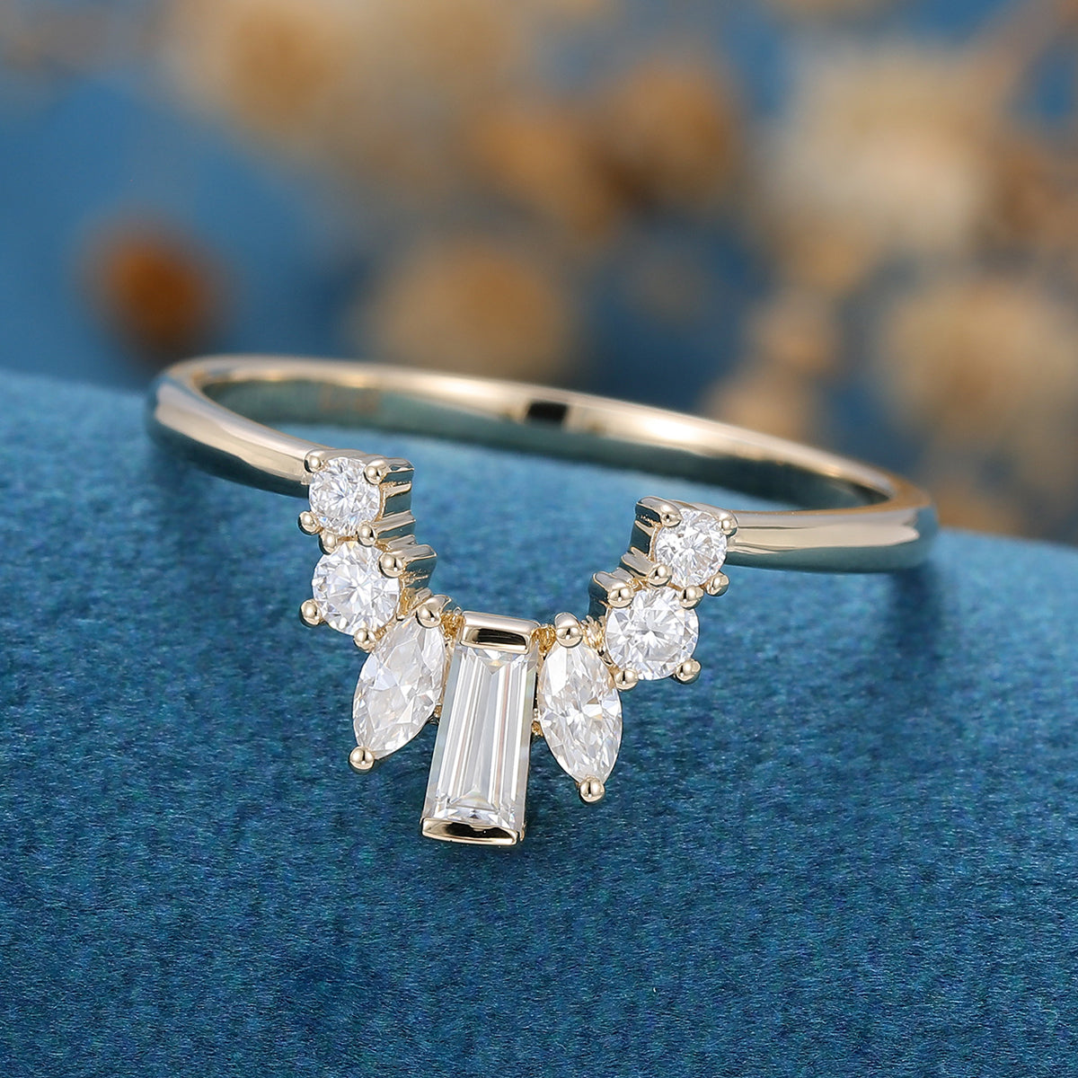 Baguette Moissanite Curved Wedding Band Ring 