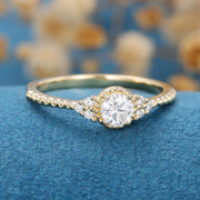Round cut Moissanite Twisted Engagement Ring 