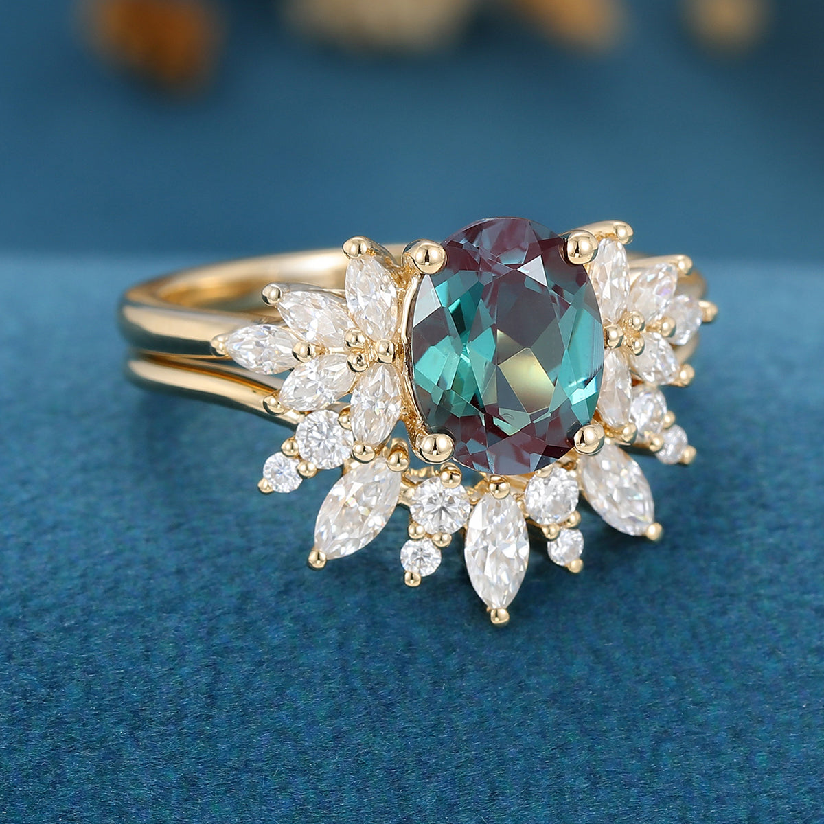 Oval cut Alexandrite Cluster Engagement ring Bridal Set 