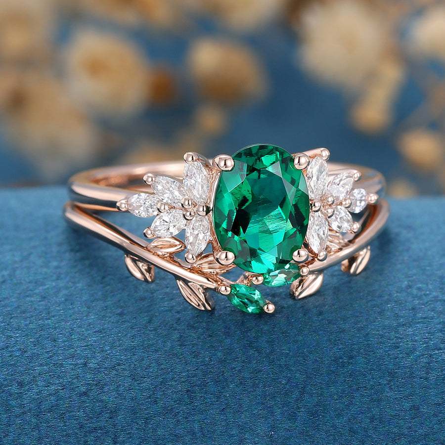 Oval cut Emerald Cluster Engagement ring Bridal Set 