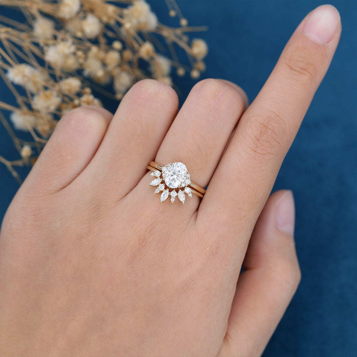 Oval cut Moissanite Engagement ring Bridal Set 