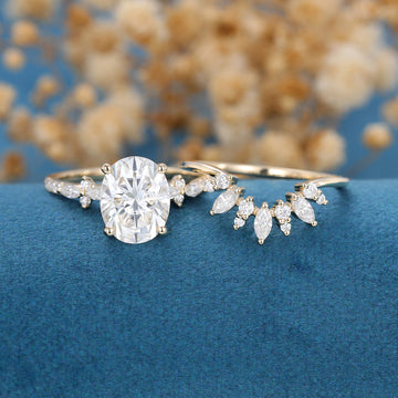 Oval cut Moissanite Engagement ring Bridal Set 