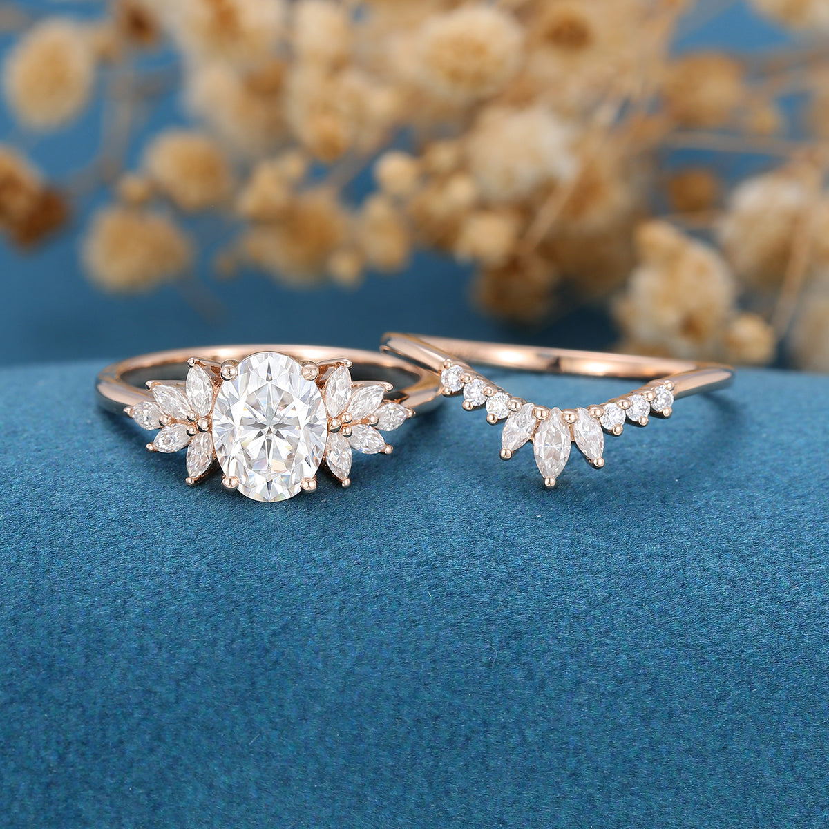 Oval cut Moissanite Engagement ring Bridal Set 