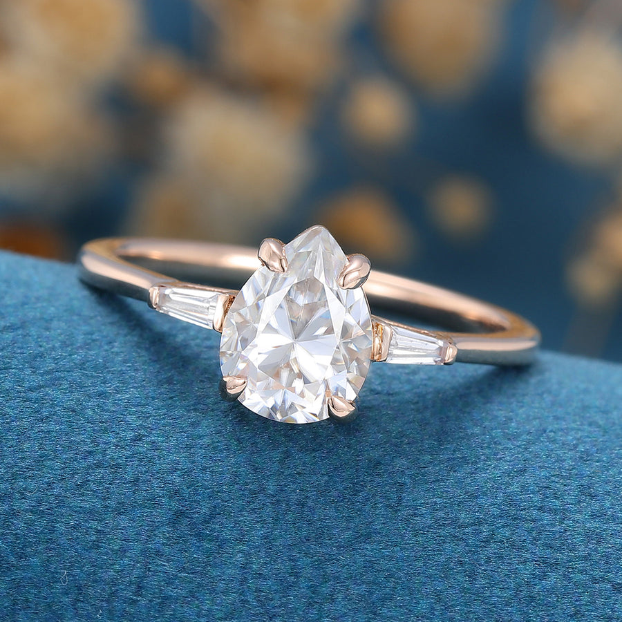 Pear CUTMoissanite | Baguette Diamond Engagement ring 