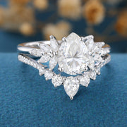 Pear Cut Moissanite Engagement ring Bridal Set 
