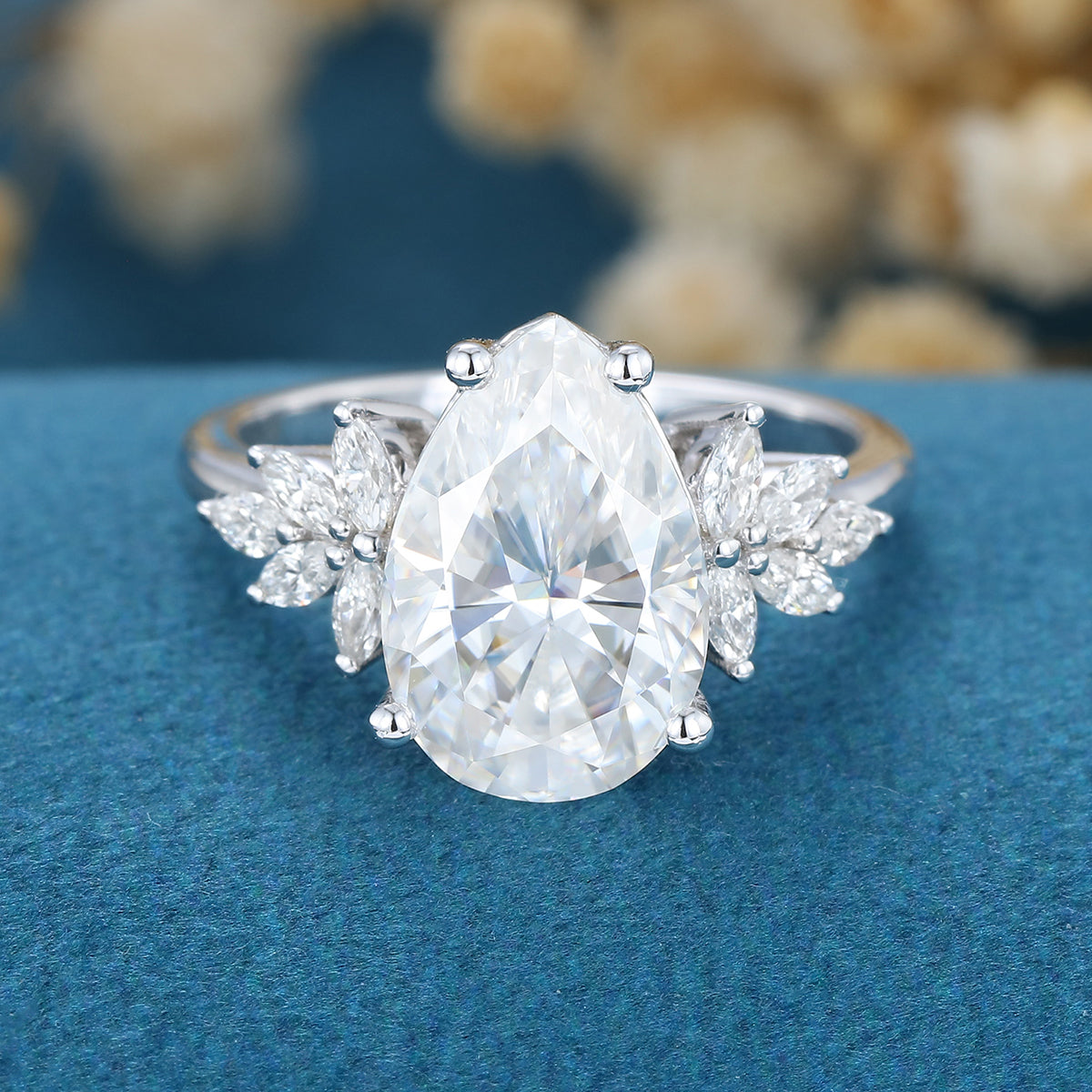 8*12mm Pear Moissanite Cluster Engagement ring 