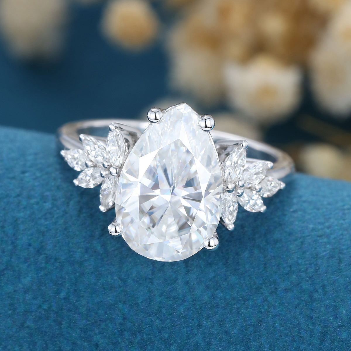 8*12mm Pear Moissanite Cluster Engagement ring 