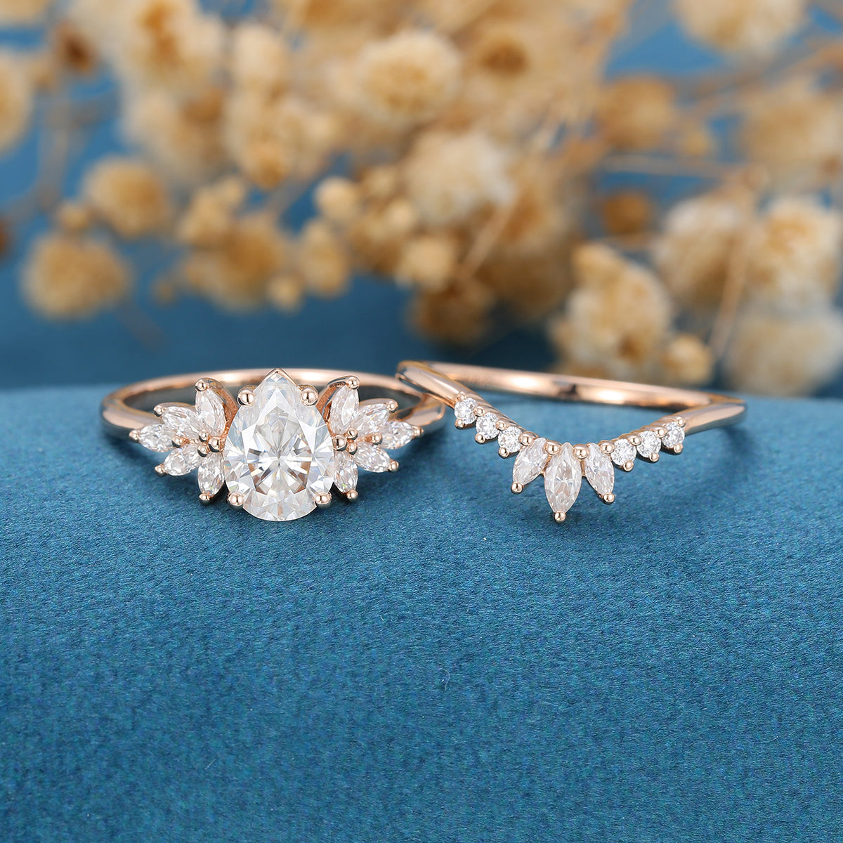 Pear cut Moissanite Cluster Engagement ring Bridal Set 