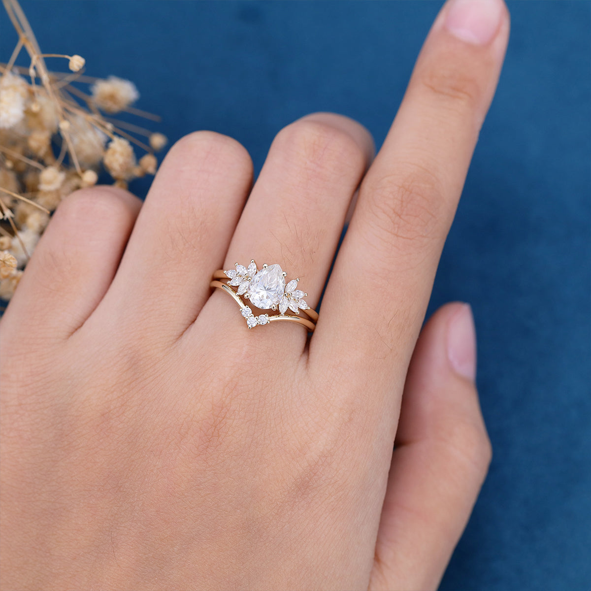 Pear cut Moissanite Cluster Engagement ring Bridal Set 