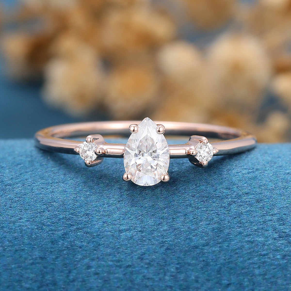 Pear cut Moissanite Engagement ring 