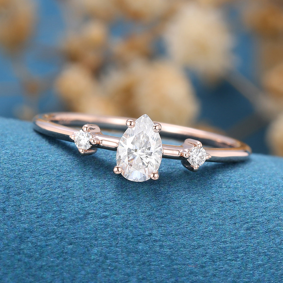 Pear cut Moissanite Engagement ring 