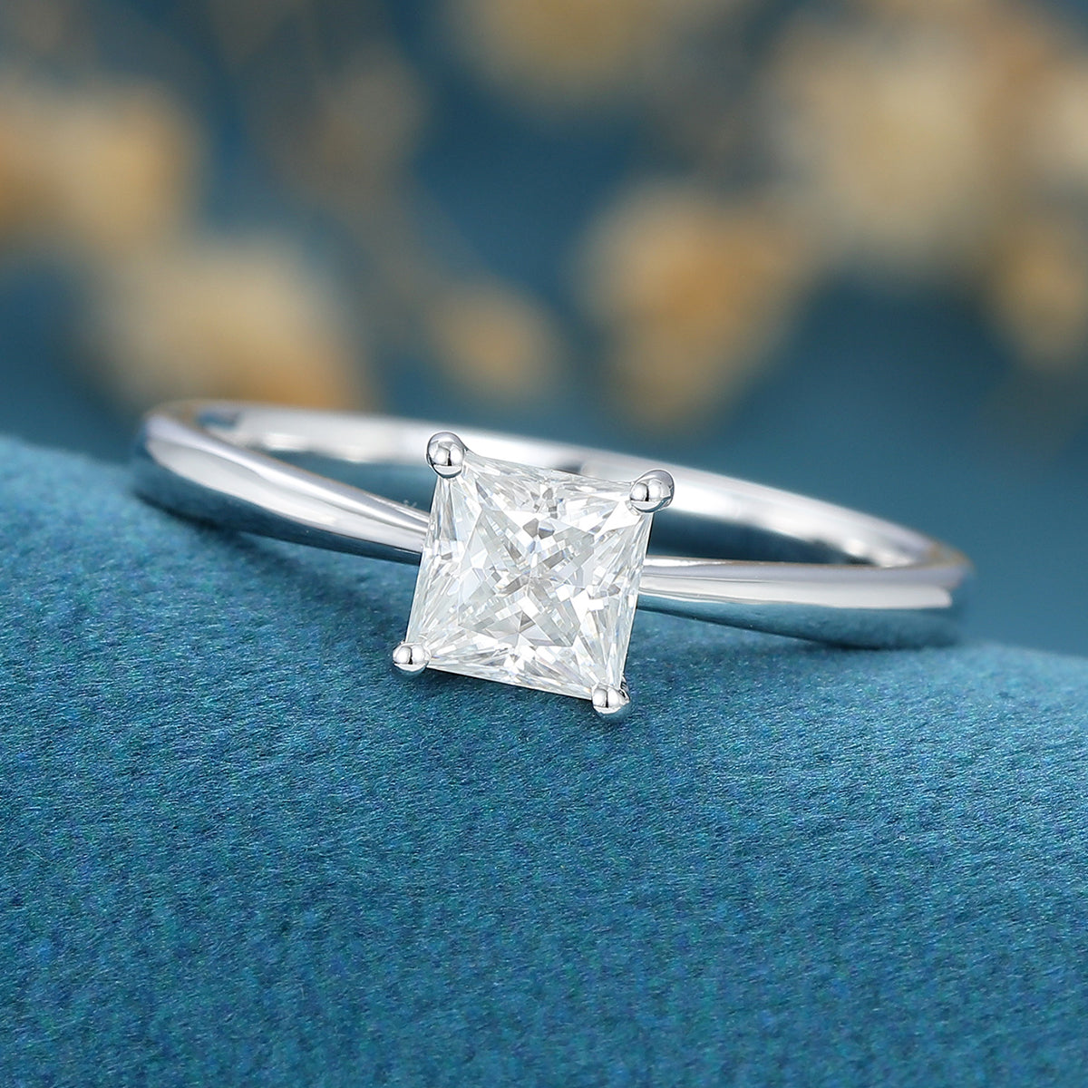 Princess cut Moissanite Solitaire Engagement ring 