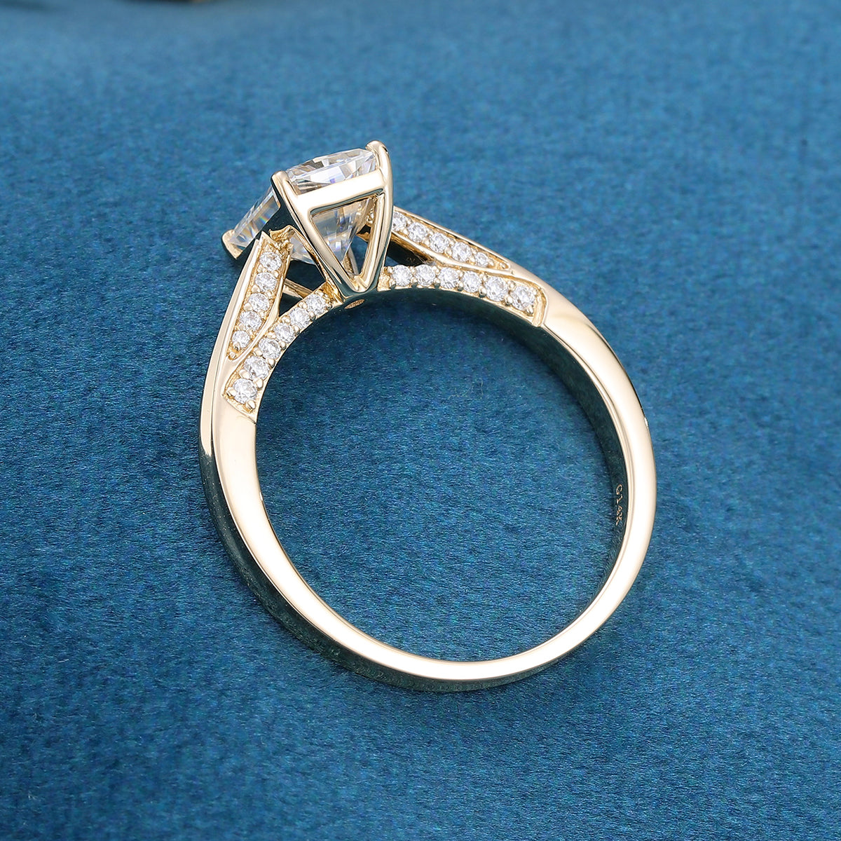 Radiant cut Moissanite Solitaire Engagement Ring 