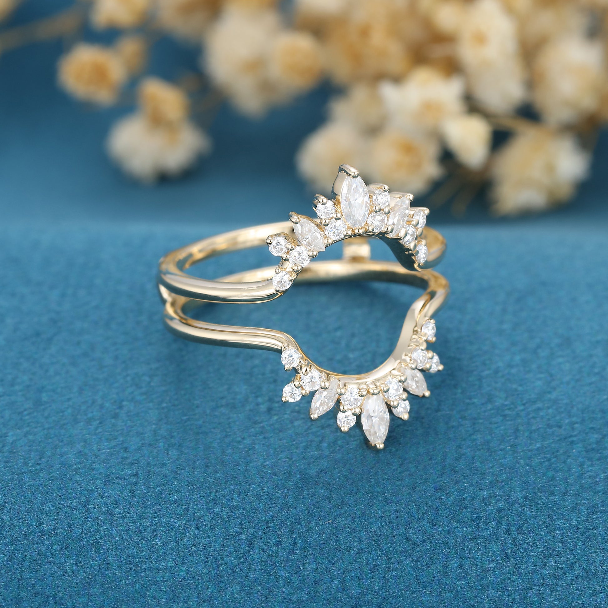 Double Diamond | Moissanite Curved Wedding Band Ring 