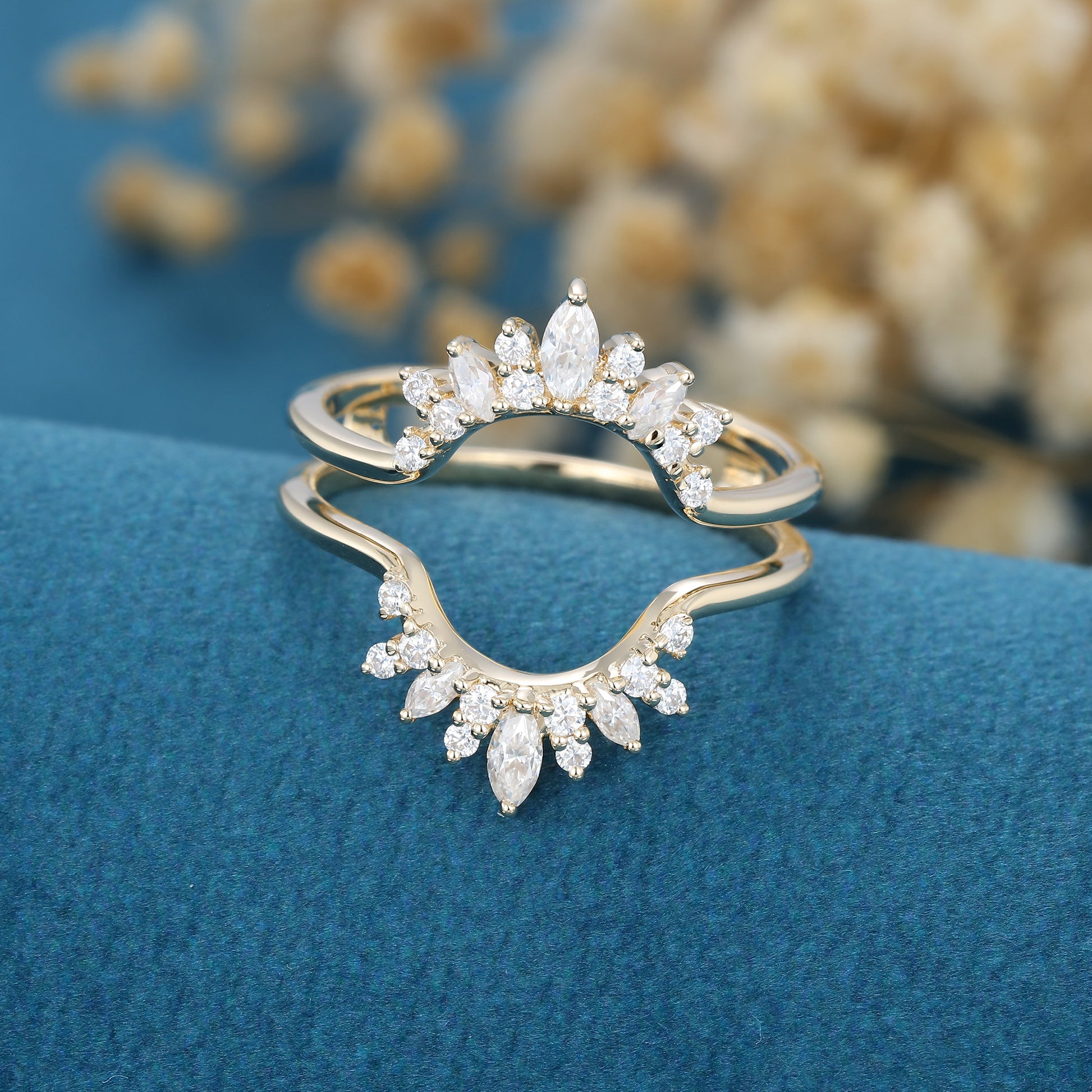 Double Diamond | Moissanite Curved Wedding Band Ring 