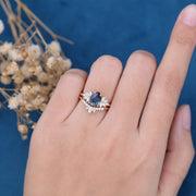 Pear cut Blue-Green Sapphir Cluster Engagement ring Bridal Set 