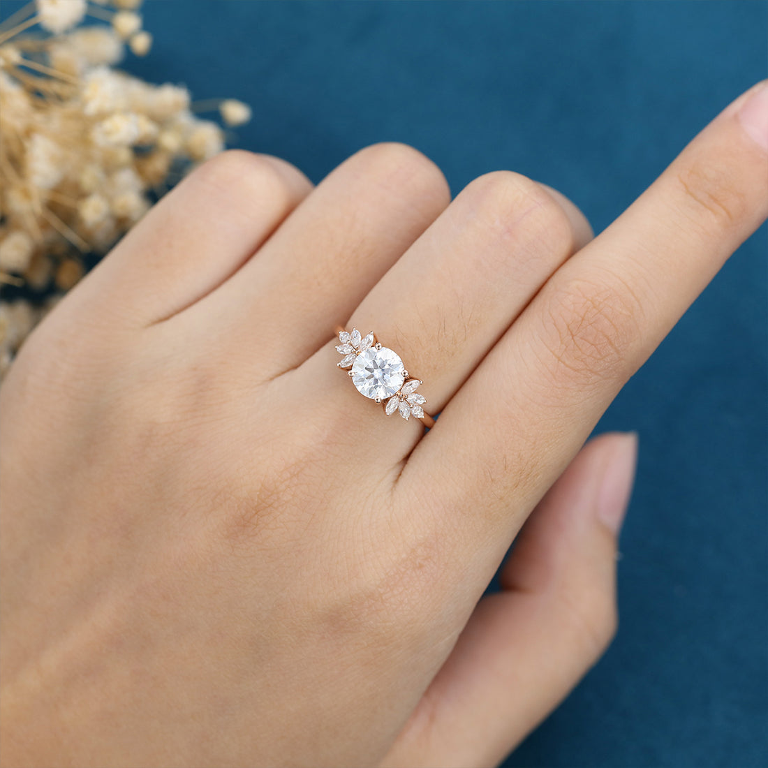 1.2Carat Round Moissanite Cluster Engagement Ring
