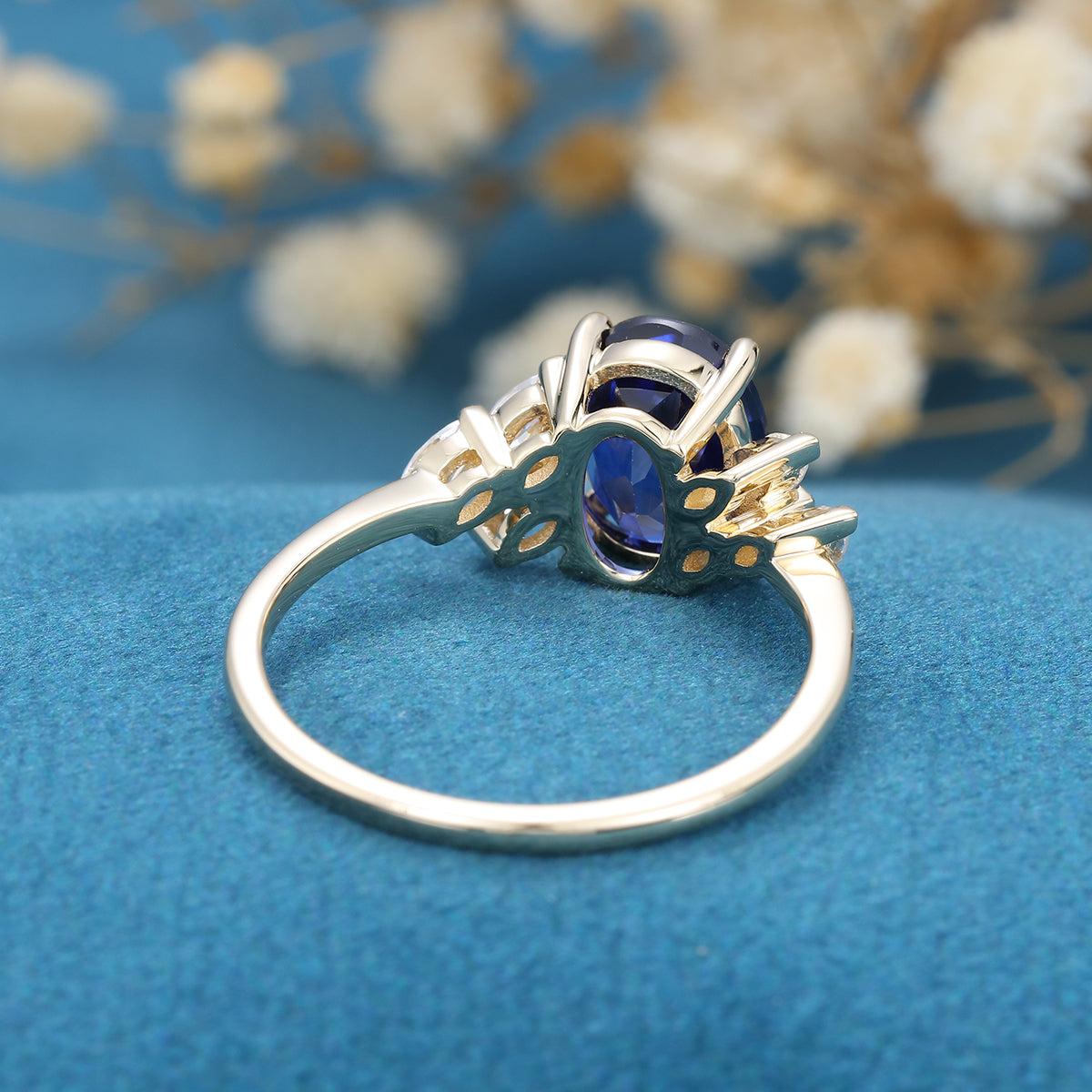 Oval Lab Corn flower sapphire Engagement ring 
